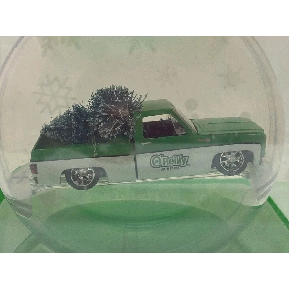 NEW 2025 M2 O'Reilly Auto Parts‎ Chevrolet 1979 Silverado Truck Ornament